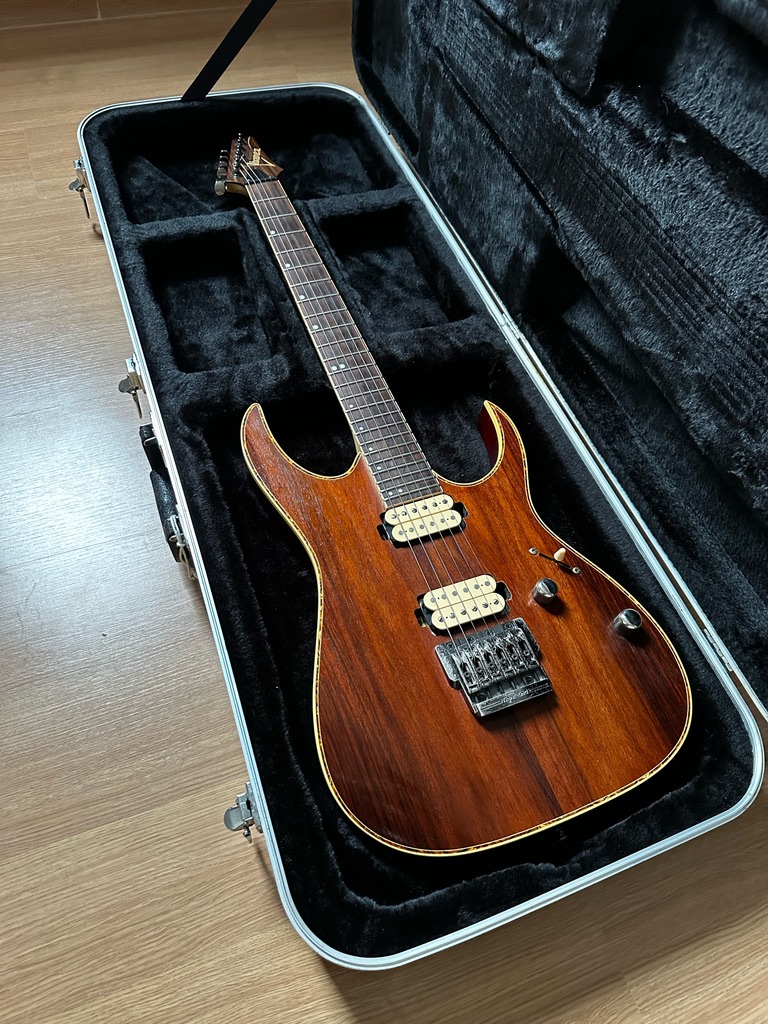 Ibanez Premium RG721RW